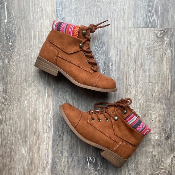 Little girls boots - Picture 2 of 9